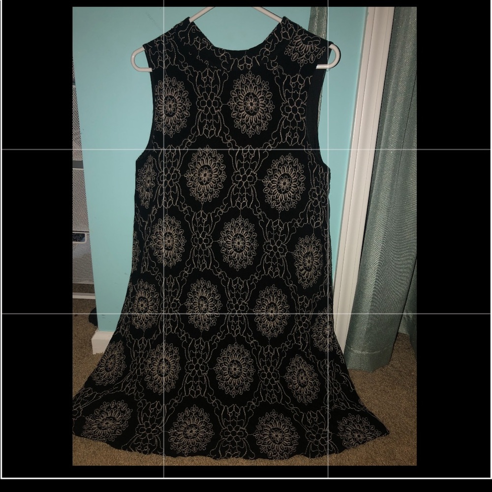 Super cute Altar’d State Dress Size L